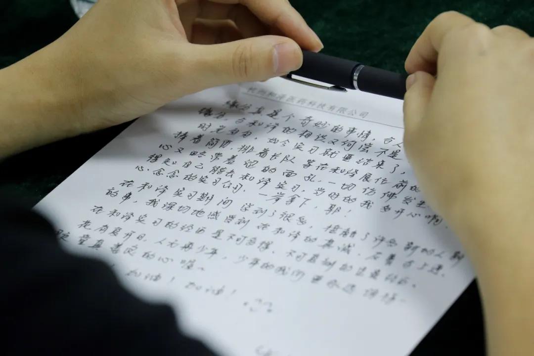 1595494647725828.jpg 1595494647725828.jpg