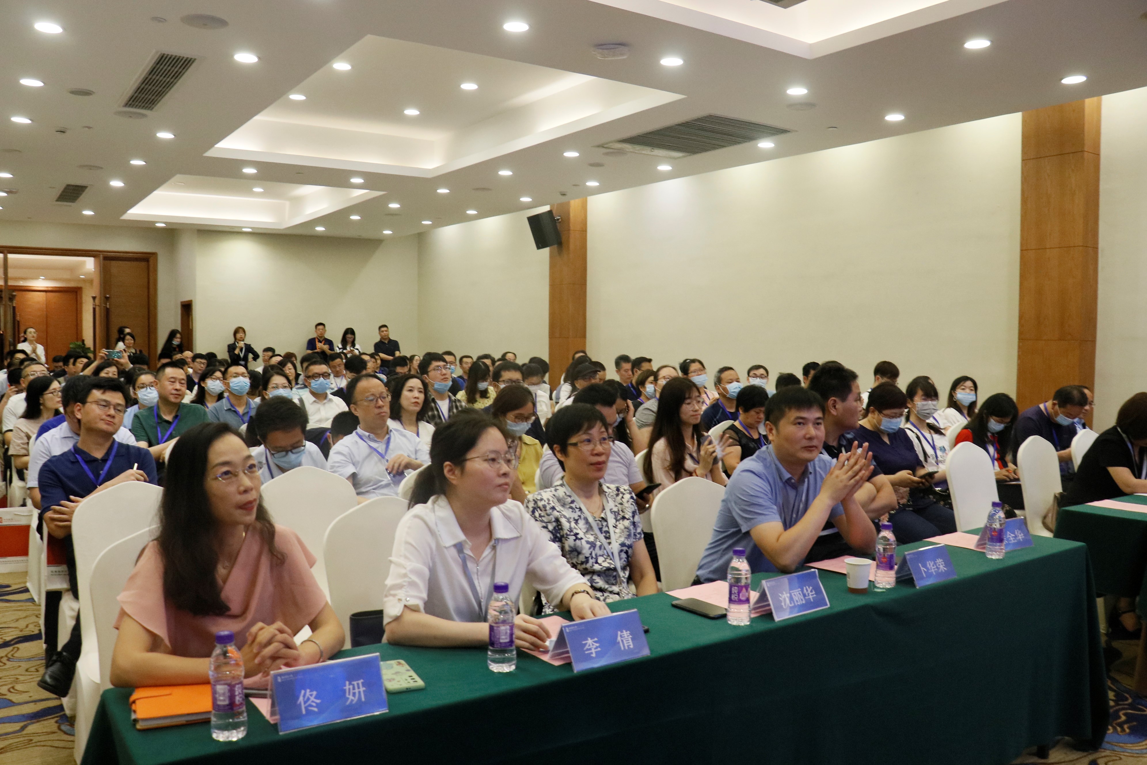 1595989187887703.jpg 1595989187887703.jpg